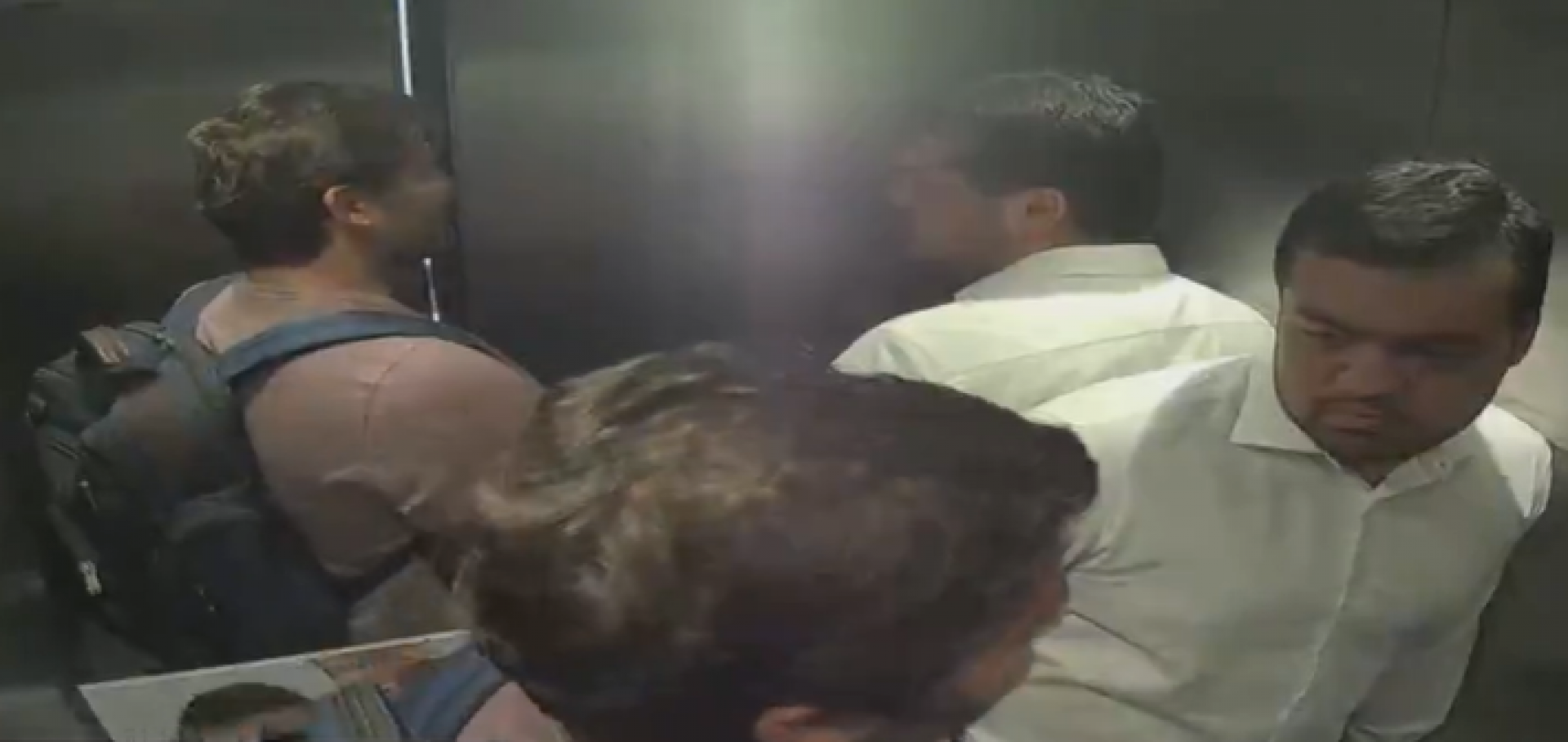 Em v&iacute;deo, delator diz que Cl&aacute;udio Castro recebeu R$ 100 mil de propina