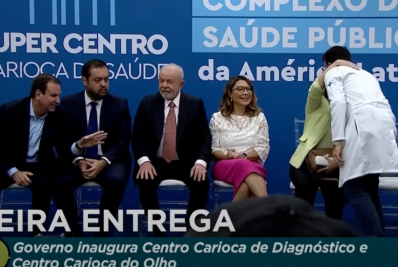 Paes, Castro e Lula passam clima amistoso na inauguração do Super Centro Carioca de Saúde