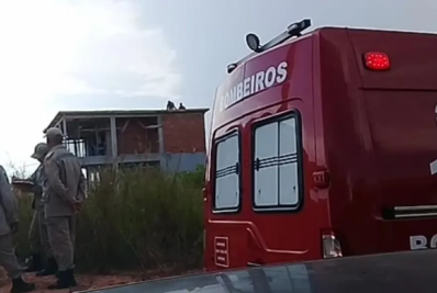 Homem morre após ser atingido por raio em laje em Saquarema