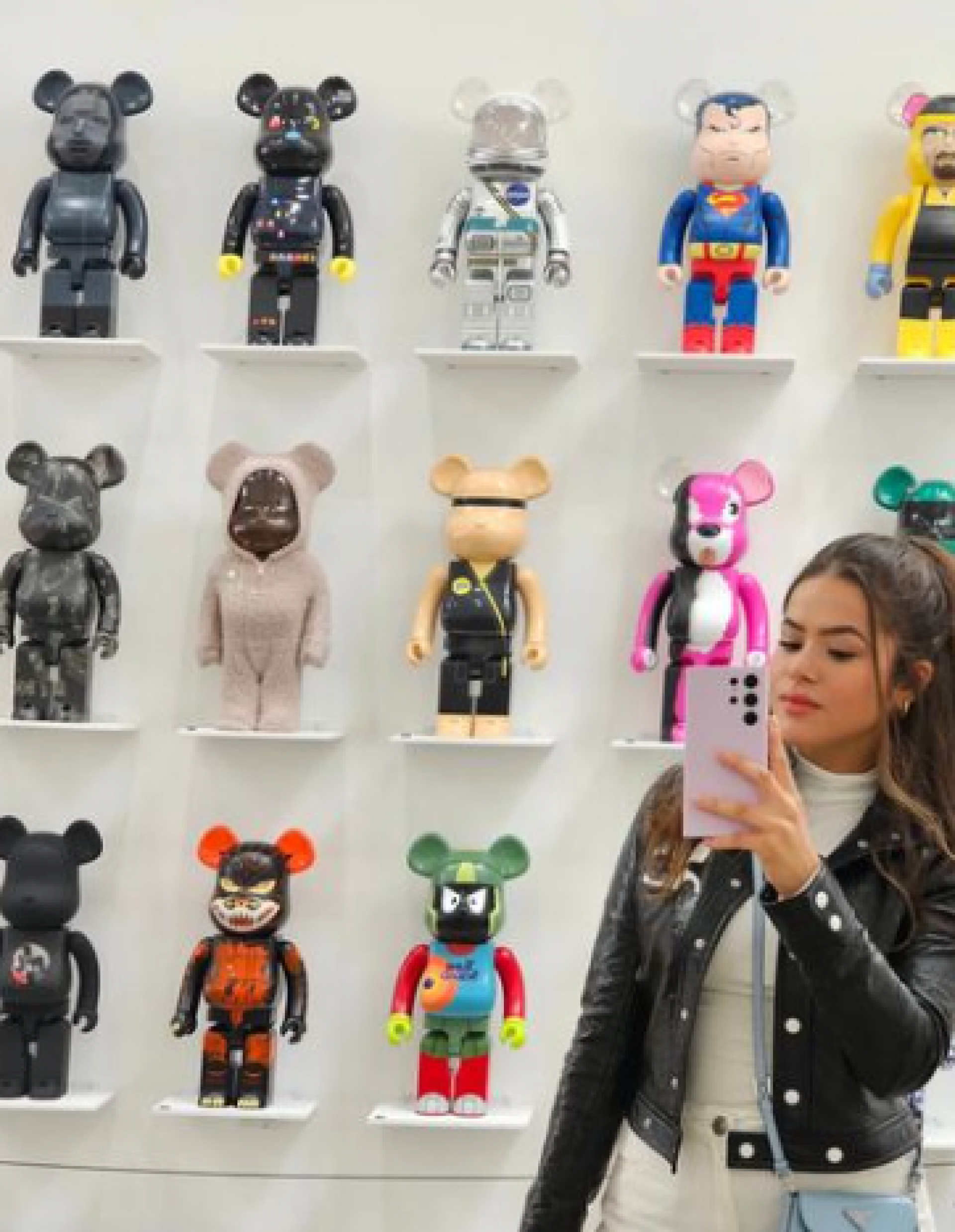 Maisa compartilha registros da viagem para Los Angeles - Reprodução Internet