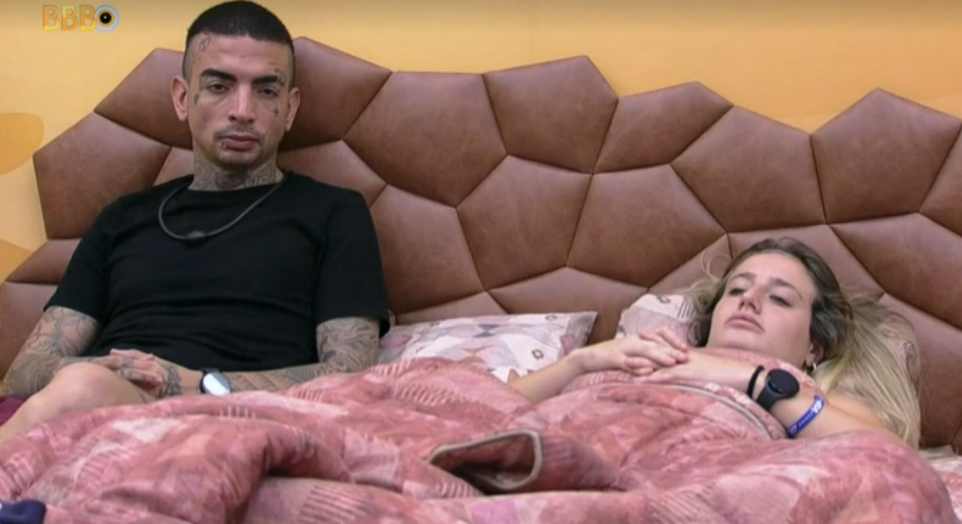 Bruna e Guimê conversam sobre estratégias do MC no quarto deserto - Reprodução/Internet