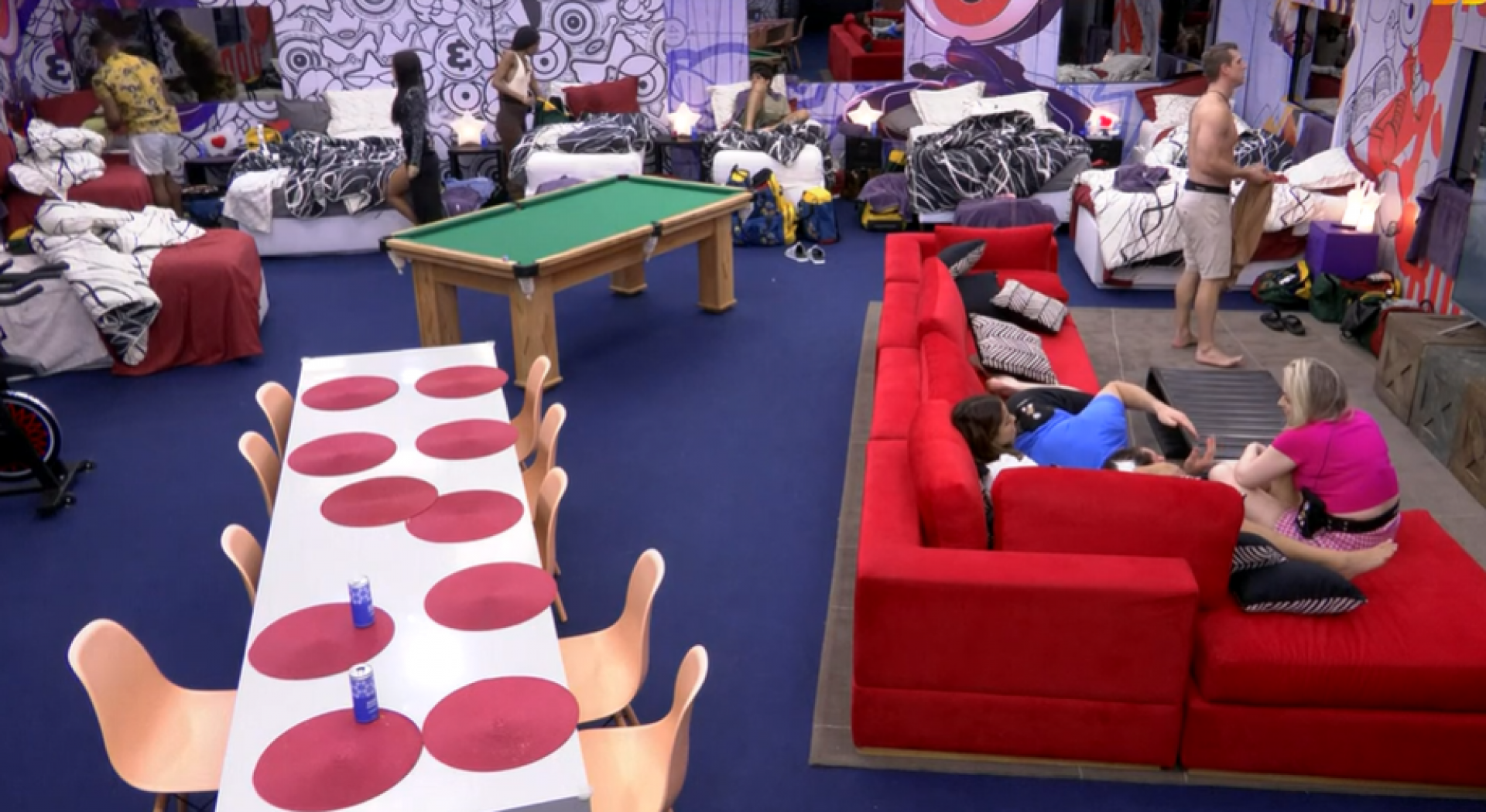 Brothers confinados na