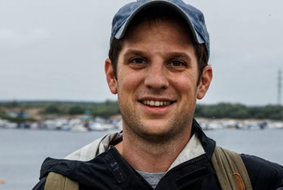 Biden pede para a Rússia libertar jornalista norte-americano detido