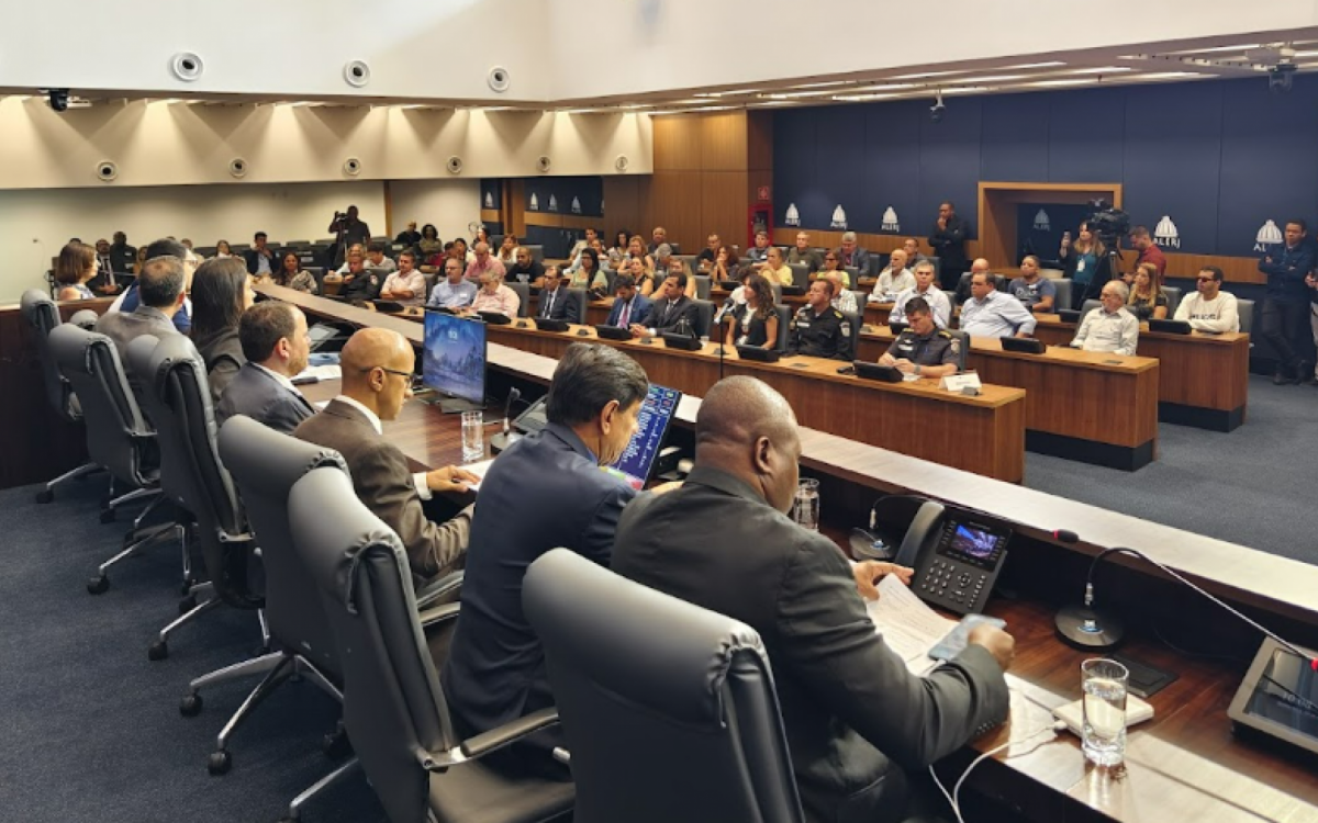 Dia contra o racismo no futebol foi aprovado em primeira discussão na Alerj