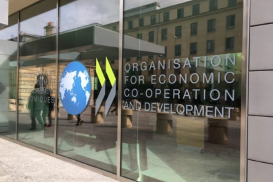 Economia mundial deve crescer 3,2% em 2024, diz previsão da OCDE