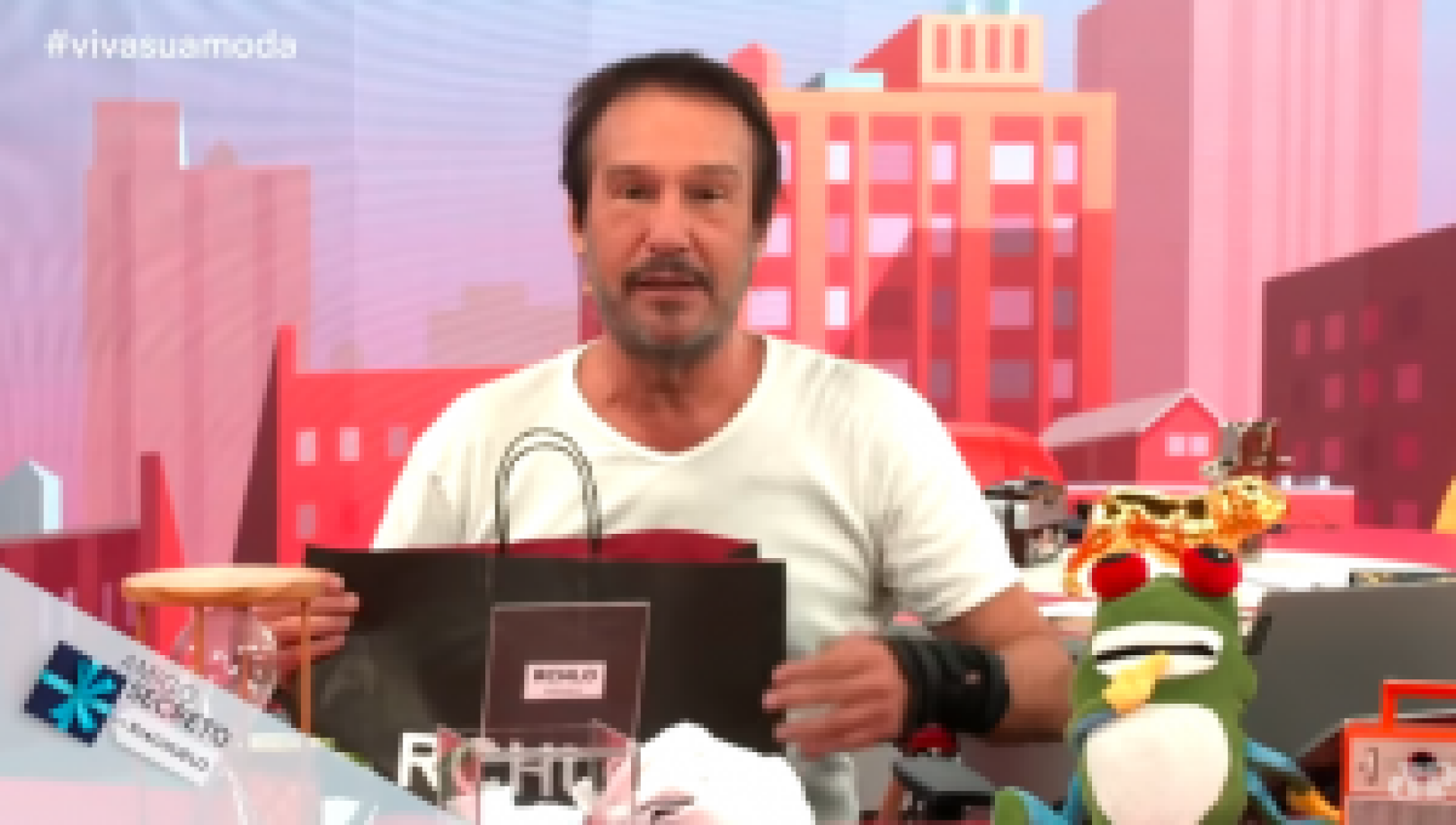 Emílio Surita, apresentador do 'Pânico', é