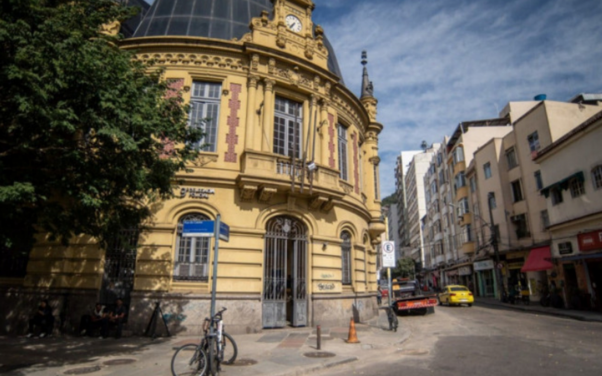 Caso &eacute; investigado como inj&uacute;ria por preconceito e les&atilde;o corporal pela 9&ordf; DP (Catete)