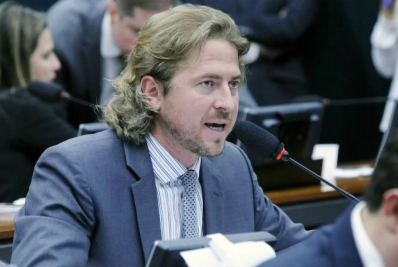 Líder do PT detona Salles na CPI do MST: 'Não é dos mais equilibrados'