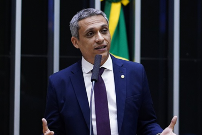 AGU envia queixa-crime contra deputado por afirmações discriminatórias