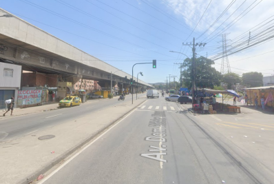 Polícias realizam operação para resgatar homem sequestrado por criminosos em Manguinhos