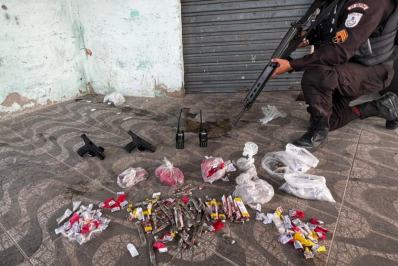 Após PM ser baleado, sete suspeitos são presos em comunidade de São Gonçalo