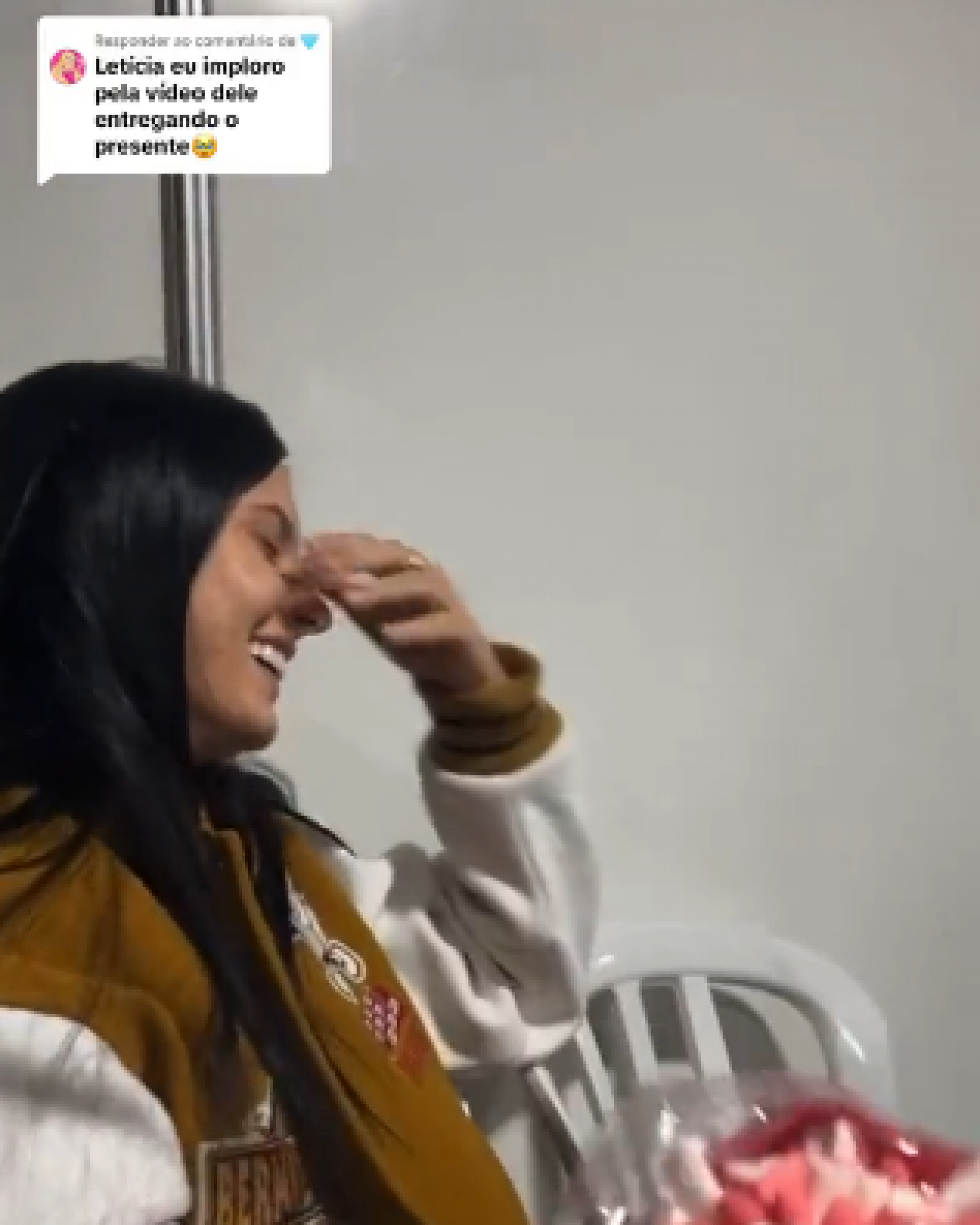 Gustavo Mioto surpreende Ana Castela com buquê inusitado - Reprodução/Twitter