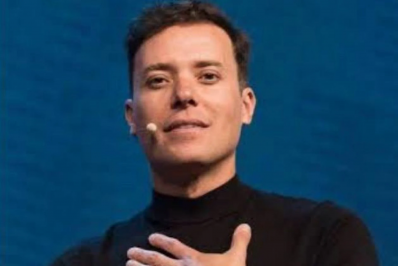 Travesti revela que teve caso com pastor André Valadão: 'Foi passivo'