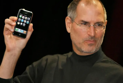 iPhone de 2007 é vendido em leilão por mais de R$ 915 mil