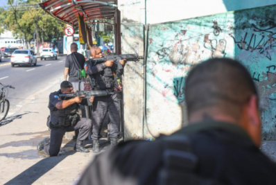Três homens morrem durante operação da Polícia Militar na Vila Kennedy