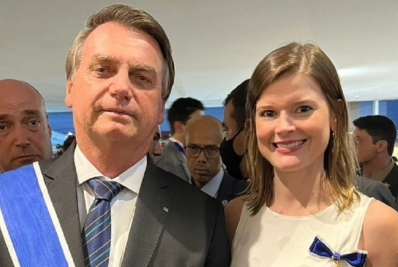 Bolsonaro pede a Tarcísio emprego nos EUA a mãe de sua neta
