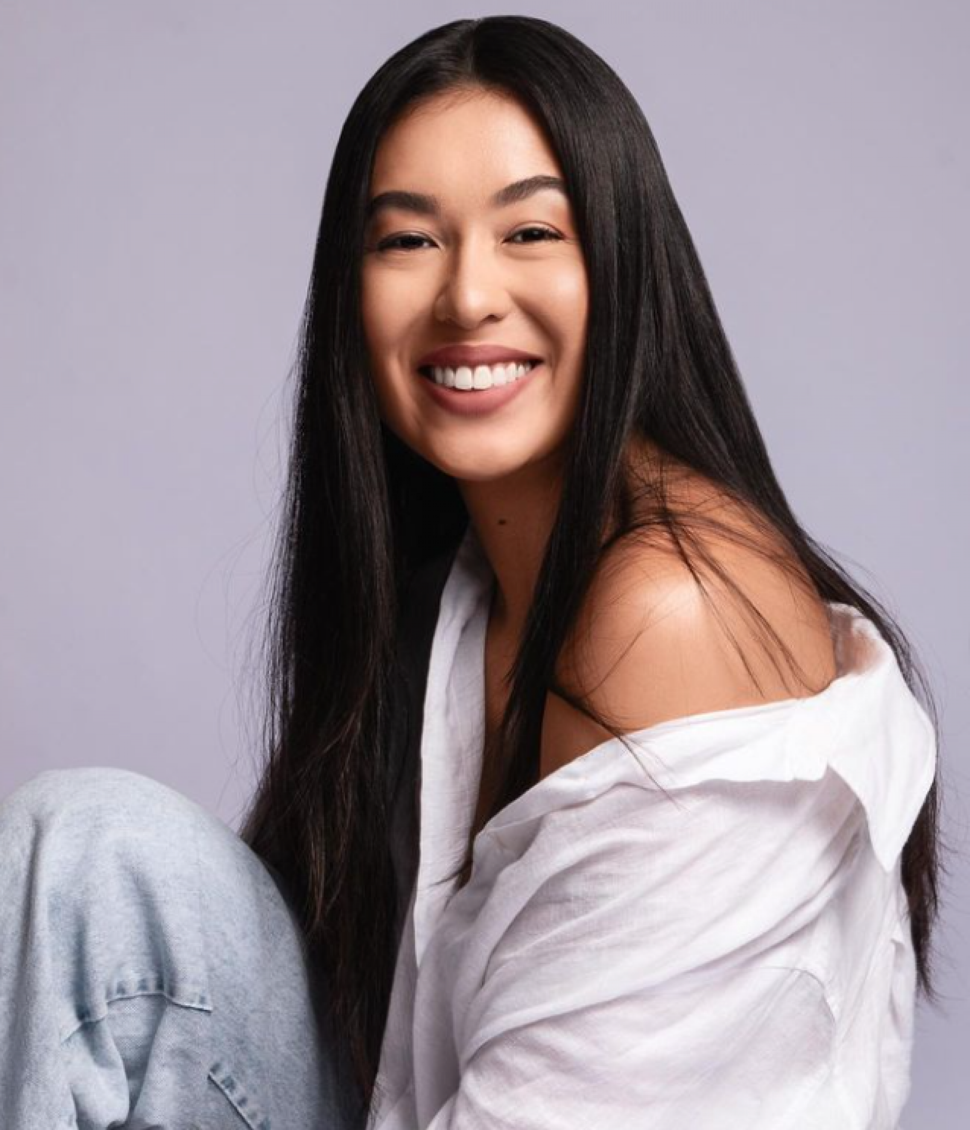 Bruna Aiiso vive a psiquiatra Laurita em 'Terra e Paixão' - Reprodução / Instagram