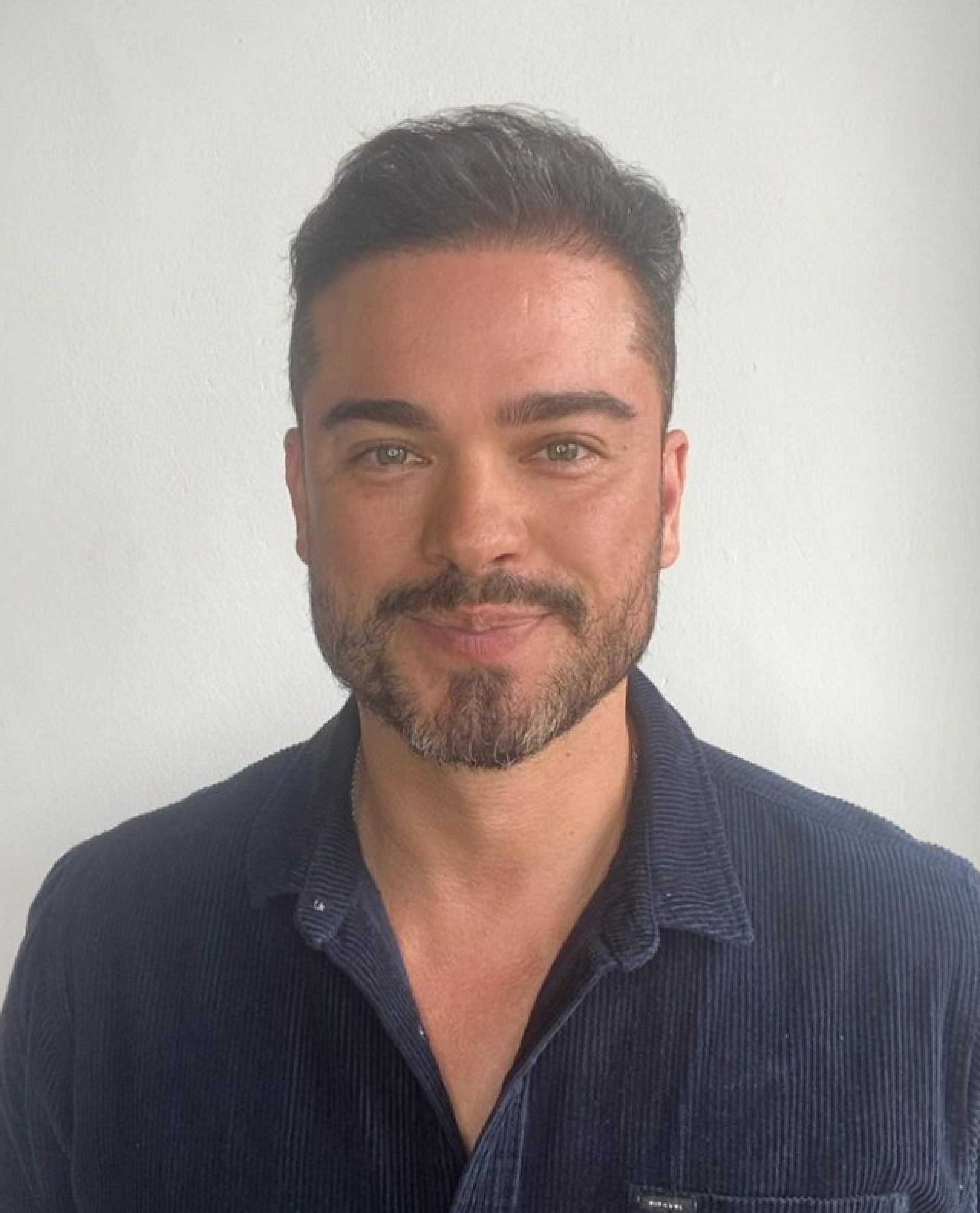 Ator Sidney Sampaio cai de janela de hotel, em Copacabana - Reprodução / Instagram