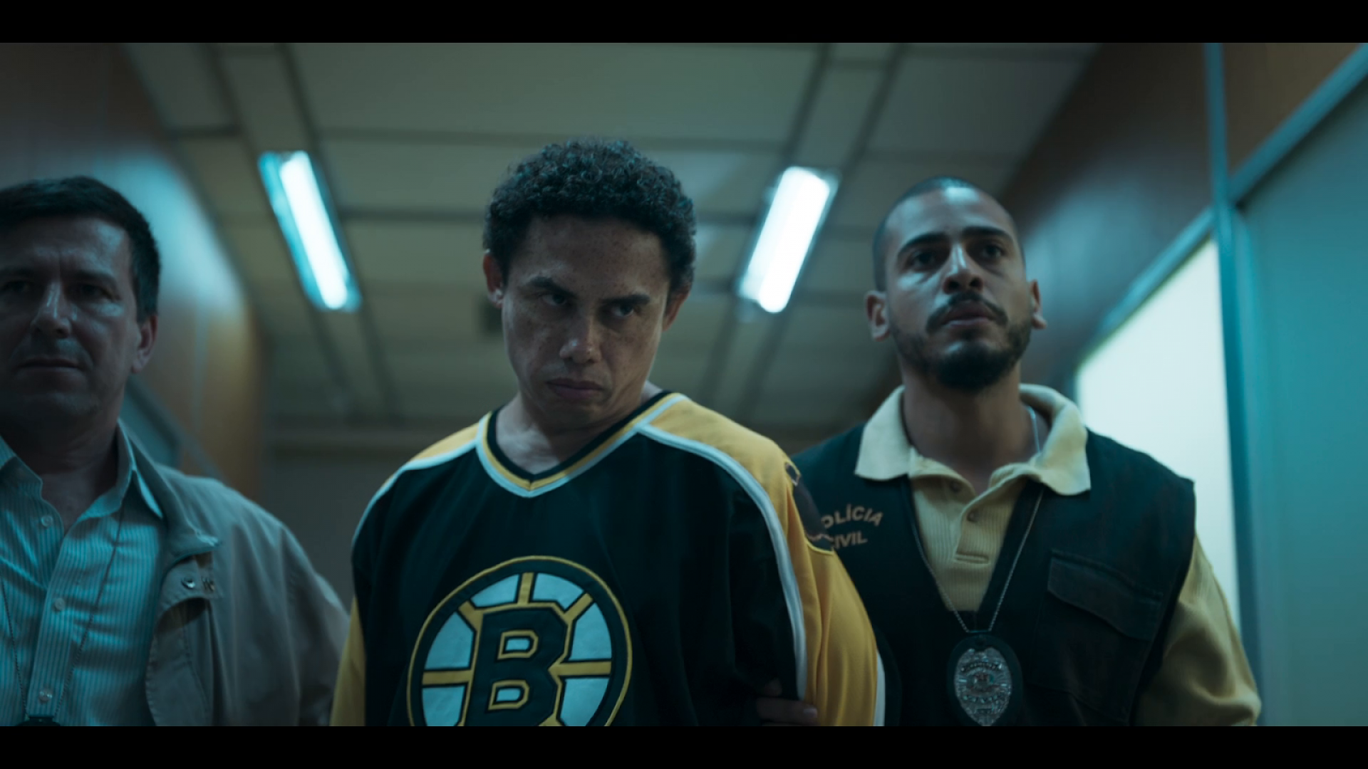 Silvero Pereira aparece pela primeira vez caracterizado como o Maníaco do Parque - Divulgação/Amazon Originals