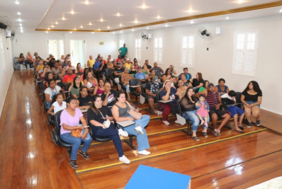 Assistência Social oficializa união de 48 casais em casamento comunitário gratuito