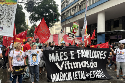 Grito dos Excluídos: mães que perderam seus filhos para a violência lideram ato no Centro do Rio