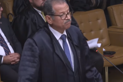 Defesa de réu pelo 8 de janeiro diz que julgamento no STF é 'político'