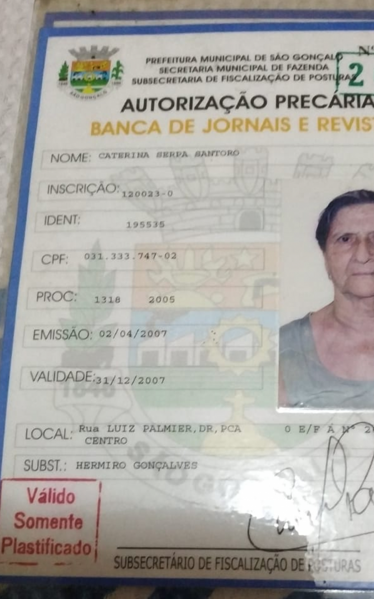 Caterina Santoro, avó de Carlos, assumiu a banca de jornal da família até os 88 anos - Arquivo pessoal