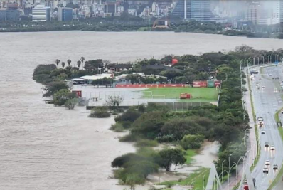 Adversário do Fluminense na Libertadores, Internacional tem CT alagado por enchente em Porto Alegre