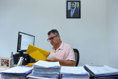 Servidores municipais recebem salários de setembro nesta sexta com mais um reajuste