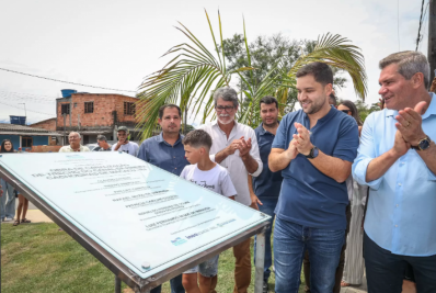 Governo do Estado entrega obras de canalização e urbanização em Cachoeiras de Macacu