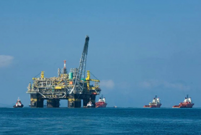 Opep mantém cortes de oferta para apoiar preços do petróleo