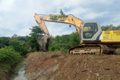 Obras de combate a enchentes seguem em Duque de Caxias