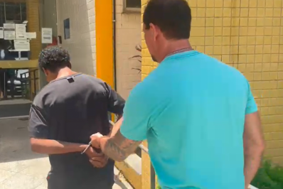 Suspeito de esfaquear funcionário de farmácia durante assalto é preso no Recreio