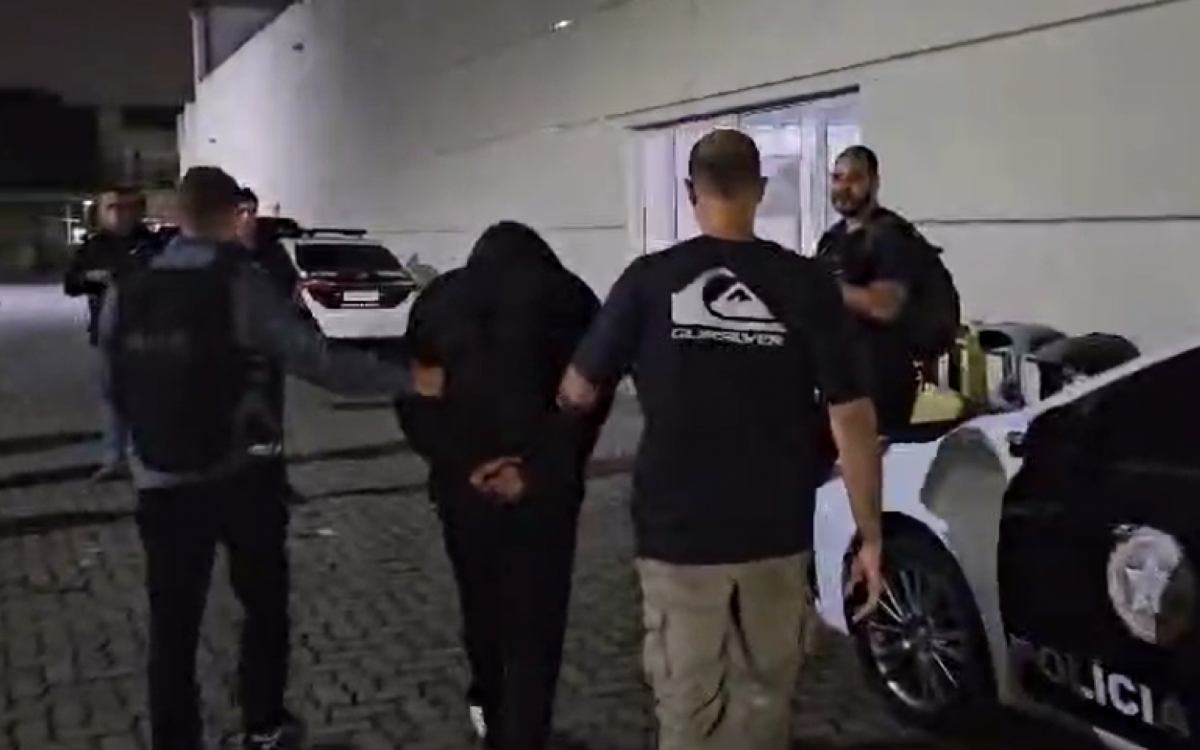 MC PQD foi preso na Avenida Brasil, altura da Penha, na Zona Norte da cidade