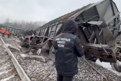 Ataque com mísseis miram Kiev enquanto trens russos descarrilam por 'interferência'