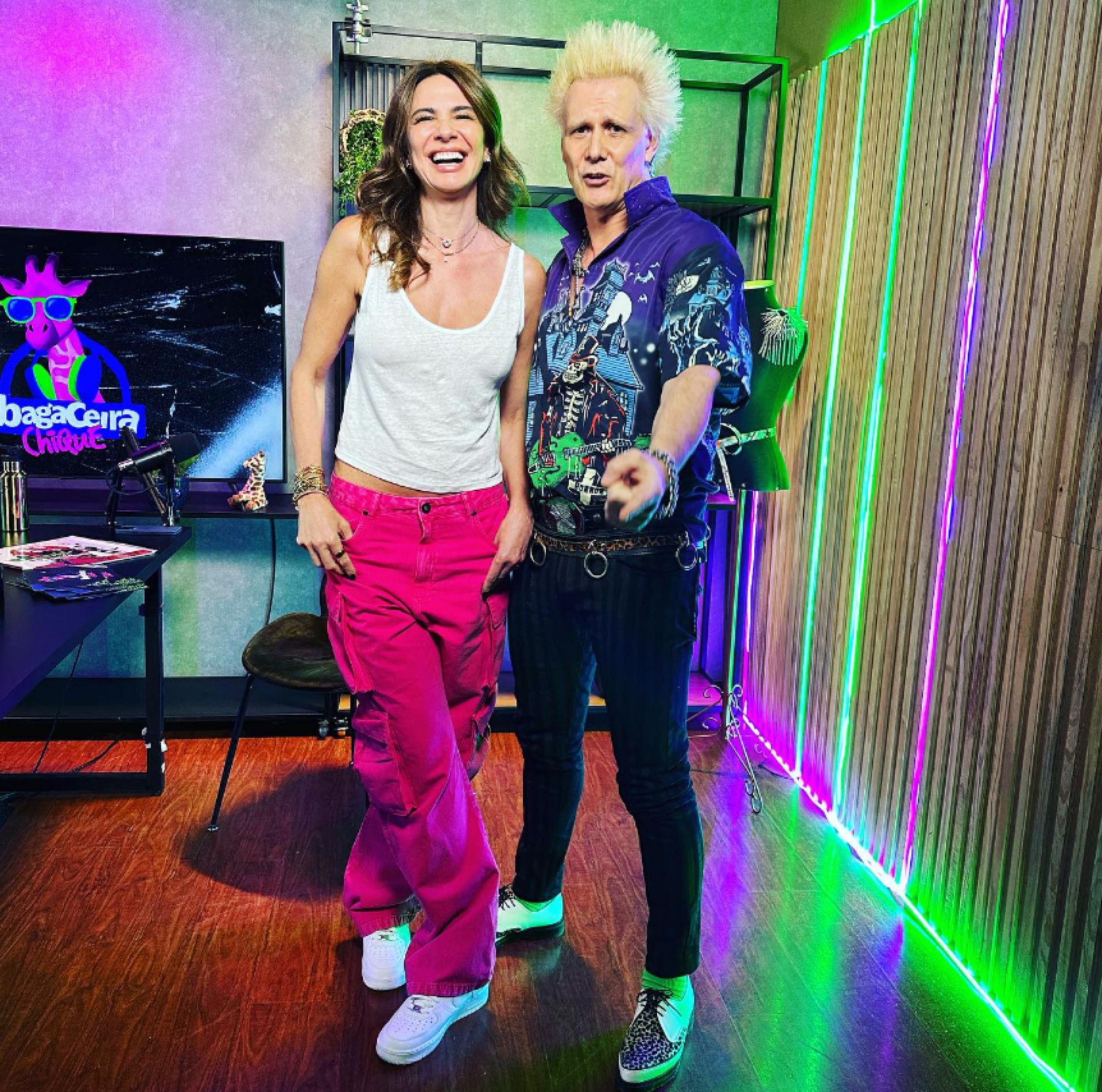 Supla e Luciana Gimenez nos bastidores do podcast 'Bagaceira Chique' - Reprodução / Instagram