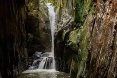 Defesa Civil interdita a Cachoeira Indiana Jones