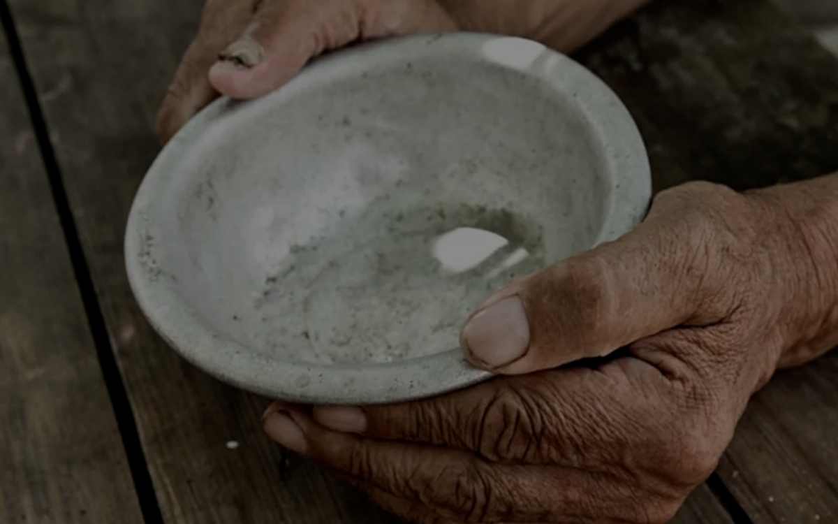 Fome convive com desperdício de alimentos - foto Agência Brasil