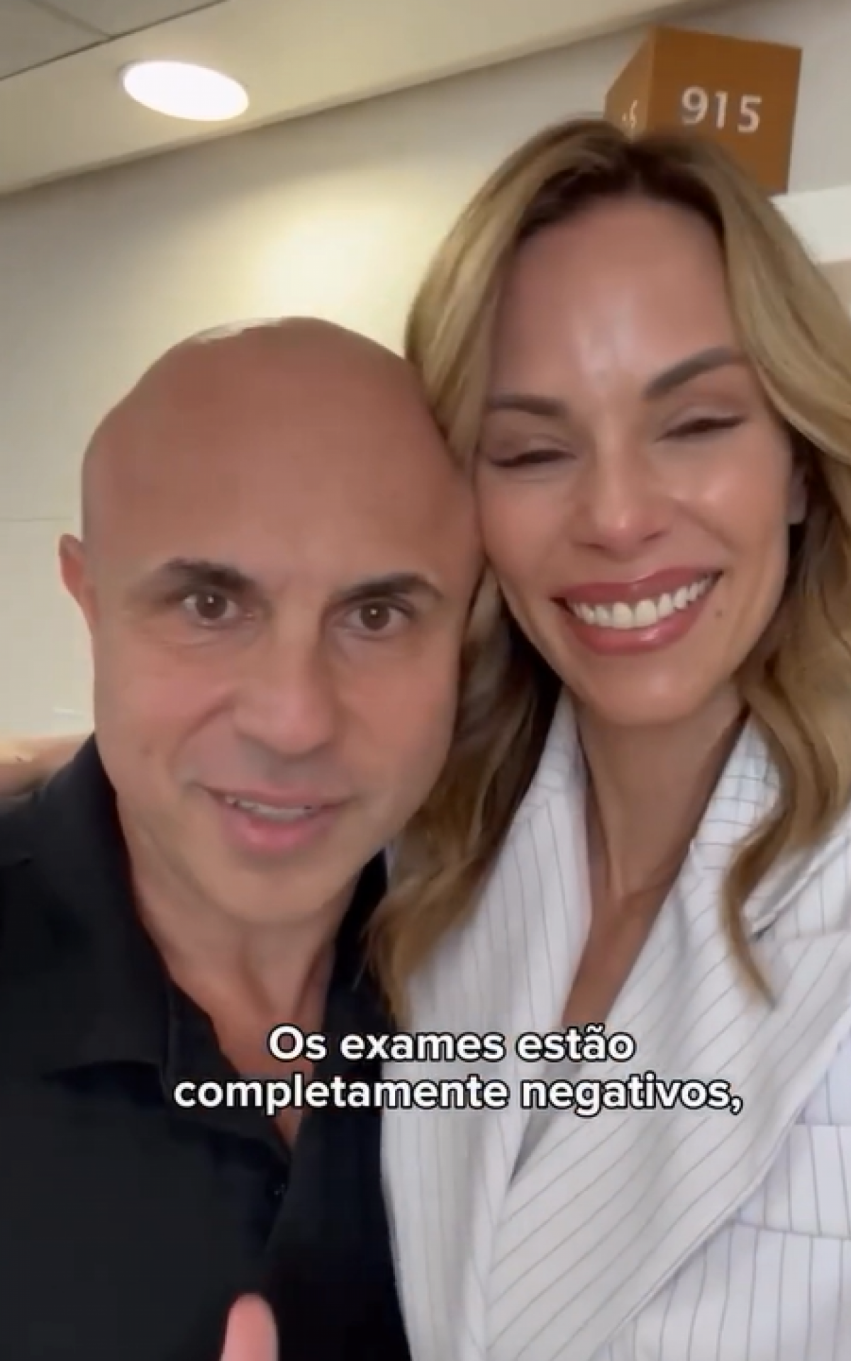 Ana Furtado e o médico Fernando Maluf - Reprodução/Instagram