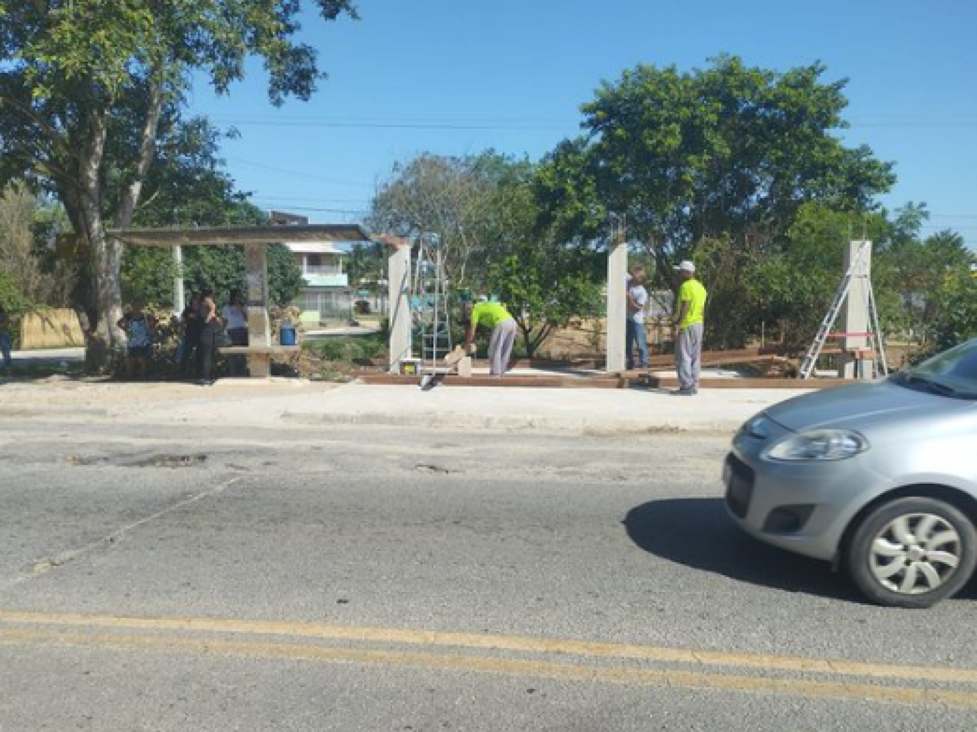 Prefeitura de Saquarema realiza obras e constrói pontos de ônibus - Divulgação/Prefeitura de Saquarema