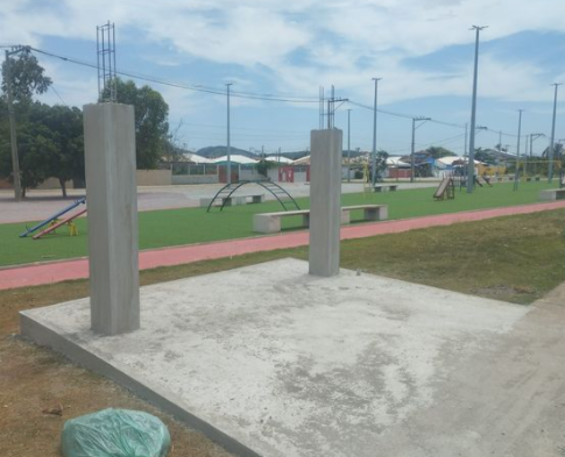 Prefeitura de Saquarema realiza obras e constrói pontos de ônibus - Divulgação/Prefeitura de Saquarema