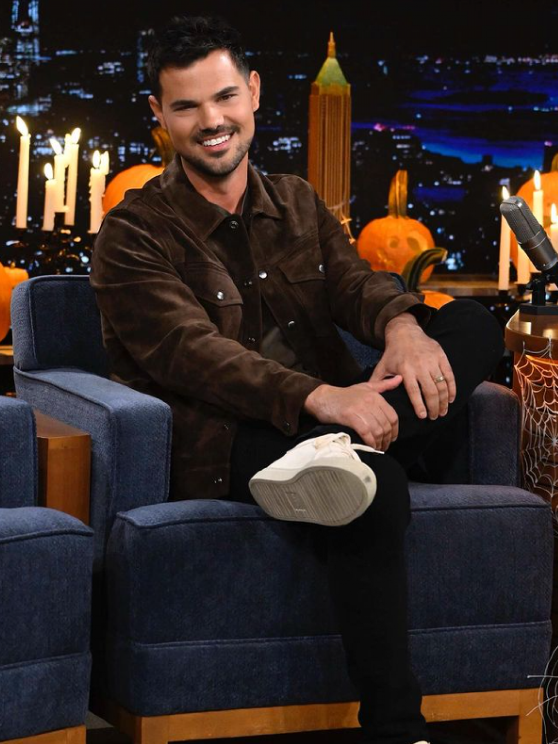 Taylor Lautner, ator que interpreta personagem Jacob Black nos filmes da Saga Crepúsculo - Reprodução / Instagram