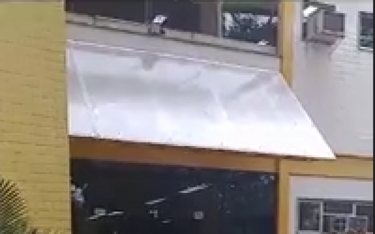 Homem é preso por ameaçar motorista de BRT com bastão de madeira - Seop