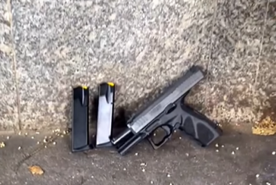 PM prende dois suspeitos com pistola e carro roubado no Vilar Novo em Belford Roxo