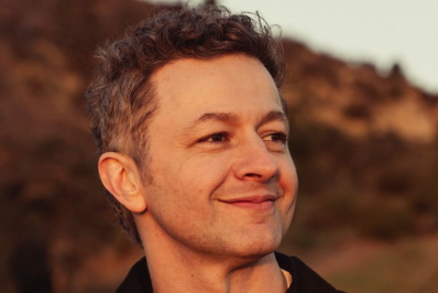 Lucas Lima comenta vida amorosa e anuncia afastamento da web: 'Vou tirar uns dias de folga'