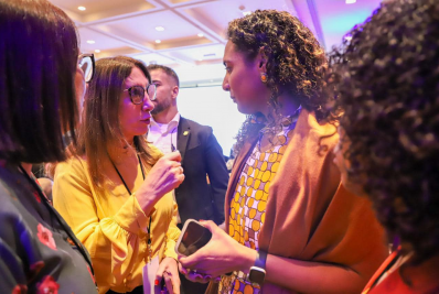 Prefeita Fátima Pacheco debate racismo e convida ministra para visitar município