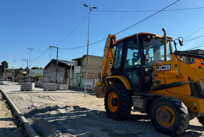 Obras do calçadão de avenida em bairro de Guarus entram na segunda etapa