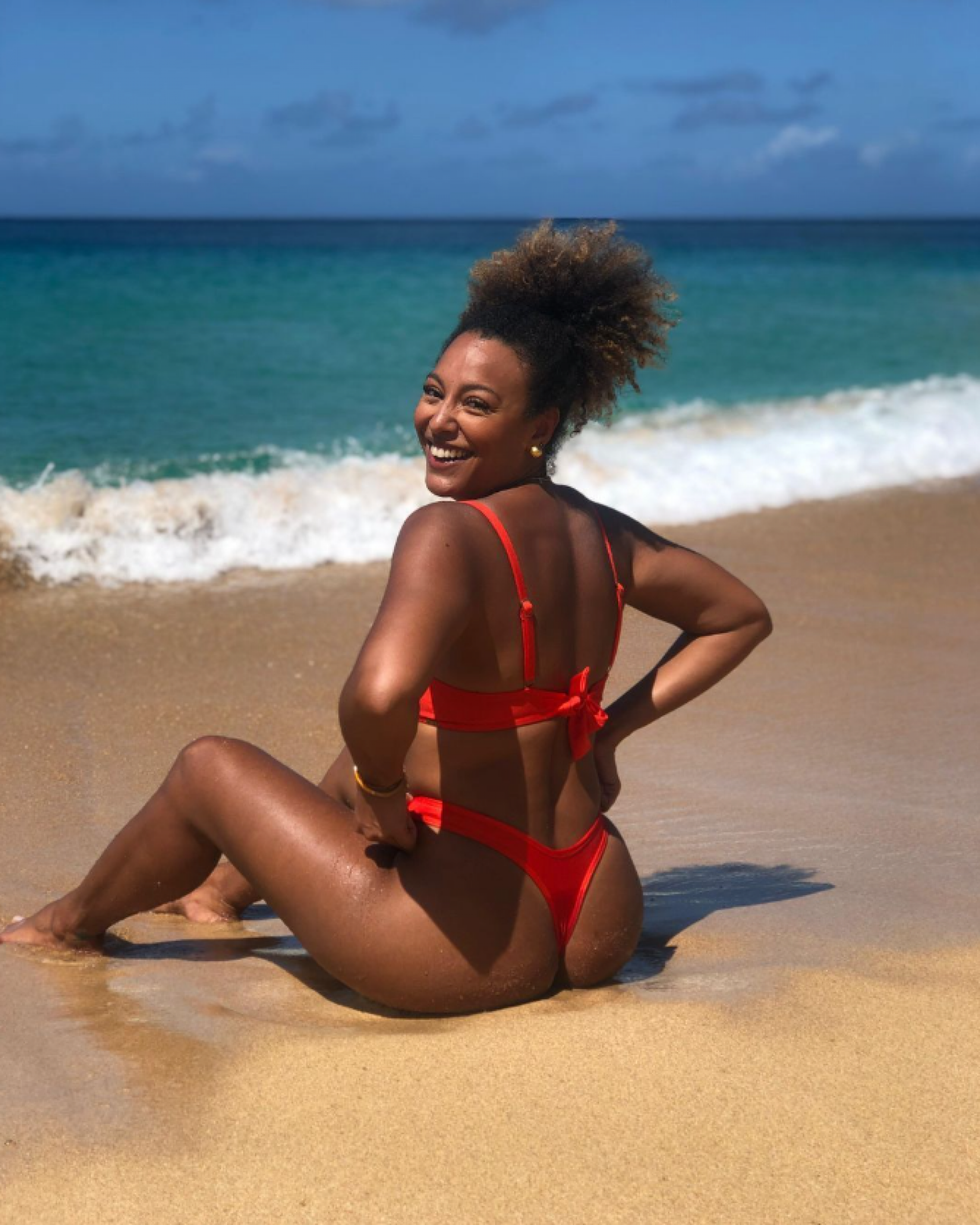 Sheron Menezzes conquista elogios após publicar registro de férias no Havaí - Reprodução / Instagram