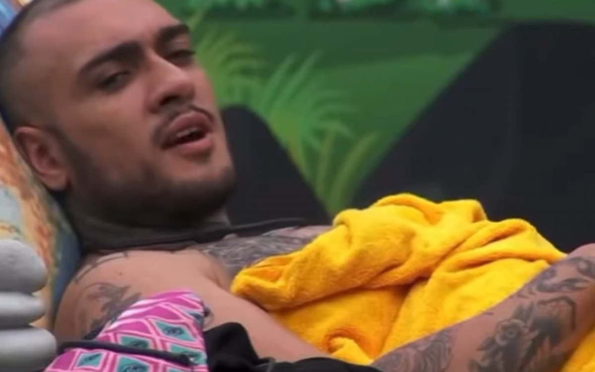 Bin Laden detalha pedido de nudes