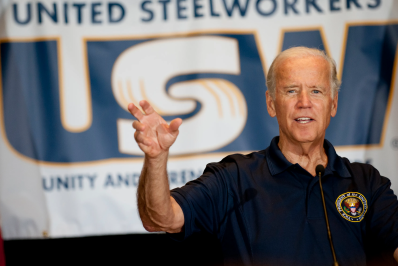 Sindicato dos metalúrgicos dos EUA apoiará Biden nas eleições